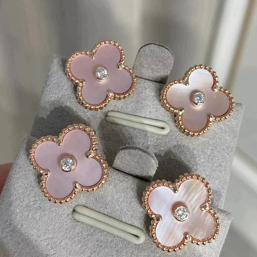 [Eternal Jewelry]CLOVER MEDIUM 1 MOTIFS  PINK MOP DIAMOND EARRINGS