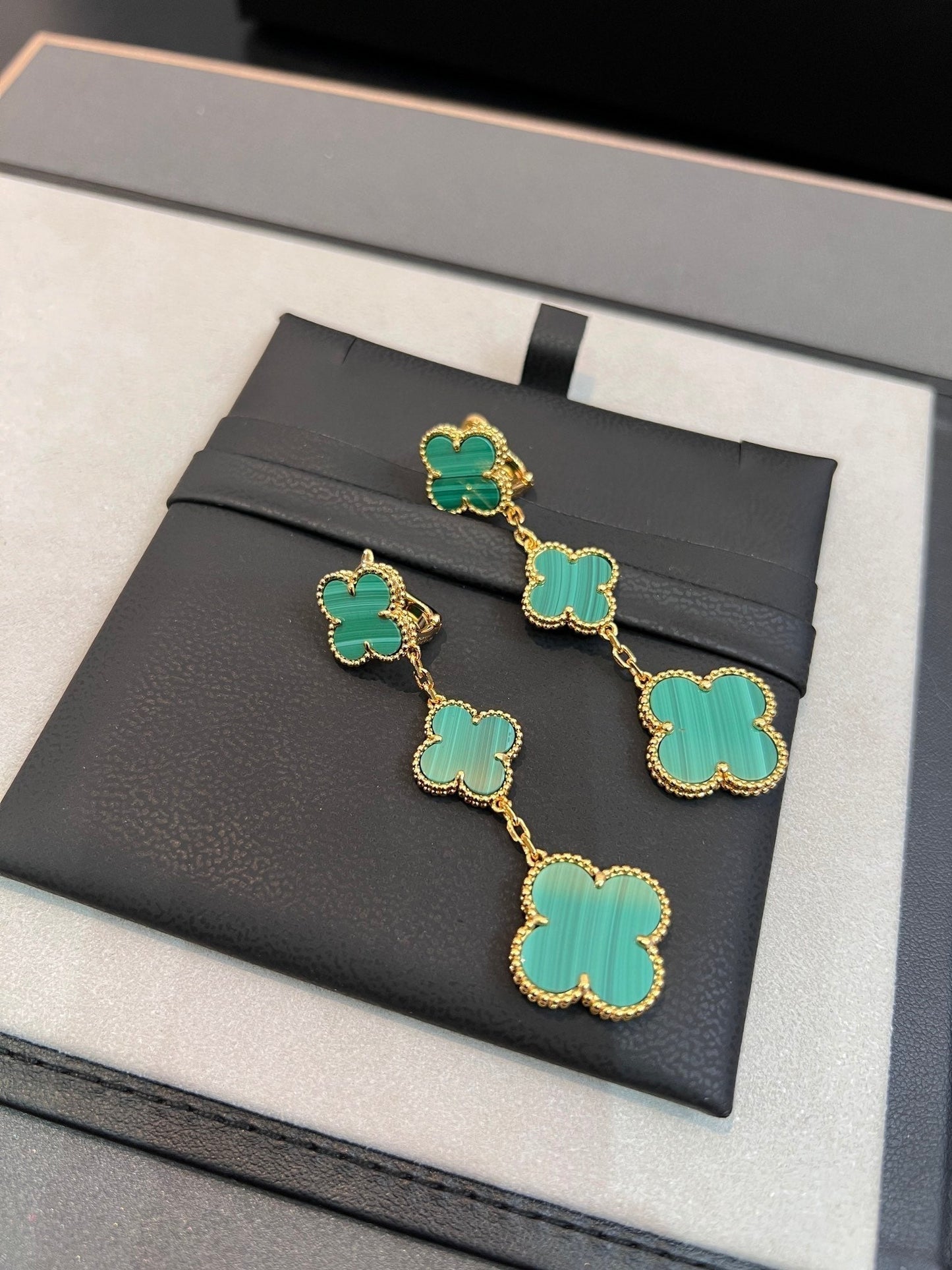 [Eternal Jewelry]CLOVER MALACHITE 3 MOTIFS GOLD