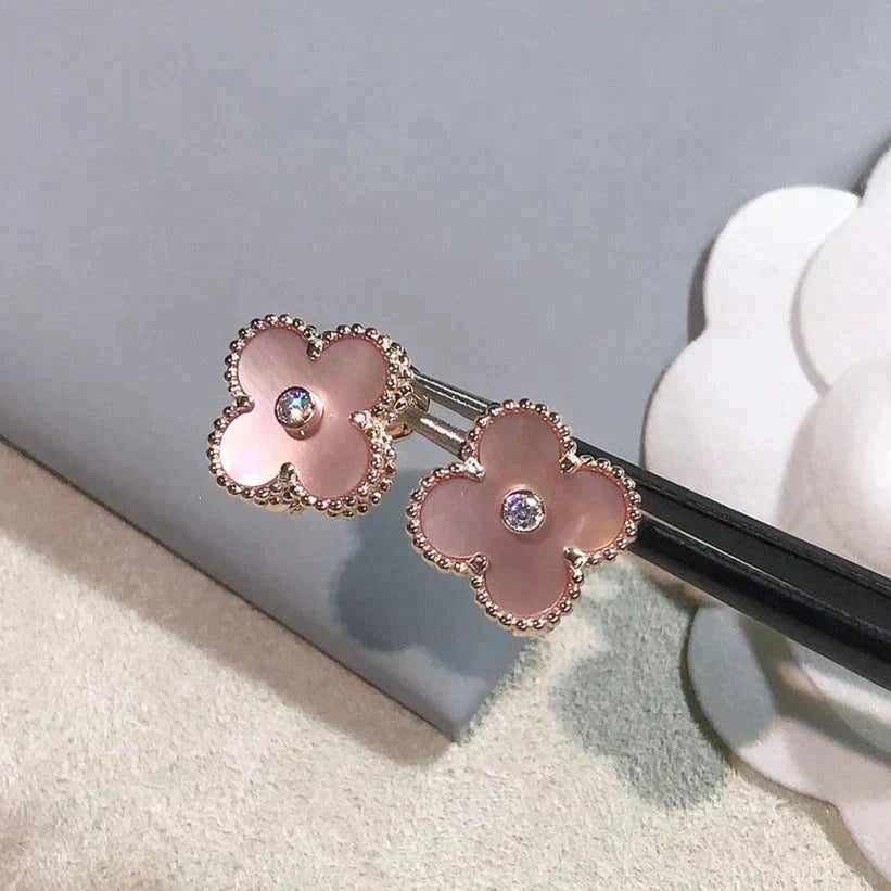 [Eternal Jewelry]CLOVER MEDIUM 1 MOTIFS  PINK MOP DIAMOND EARRINGS