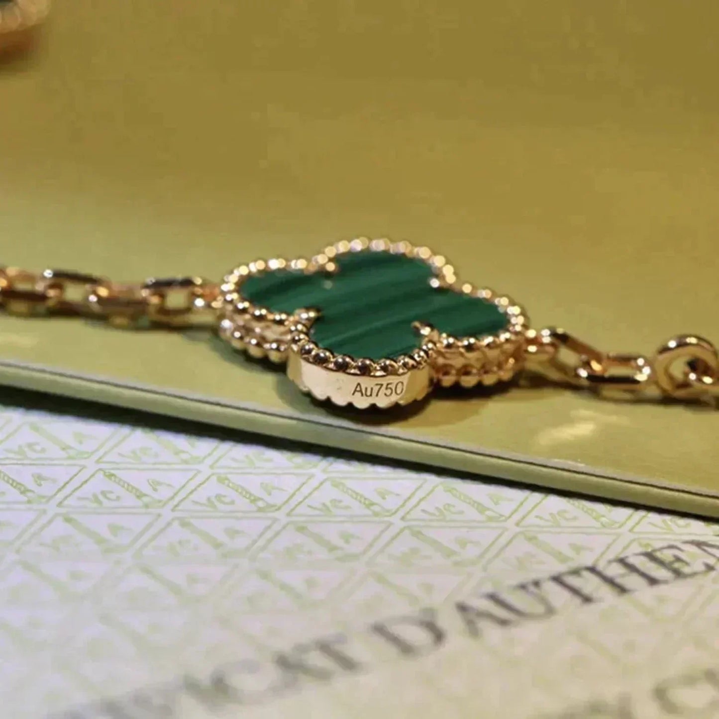 [Eternal Jewelry]CLOVER 5 MOTIFS MALACHITE BRACELET