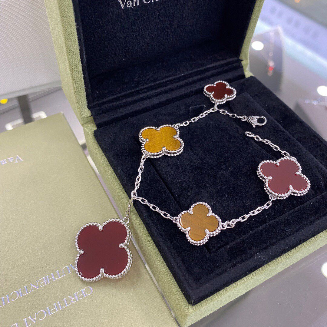 [Eternal Jewelry]CLOVER 5 MOTIFS SIVLER CARNELIAN TIGER EYE BRACELET