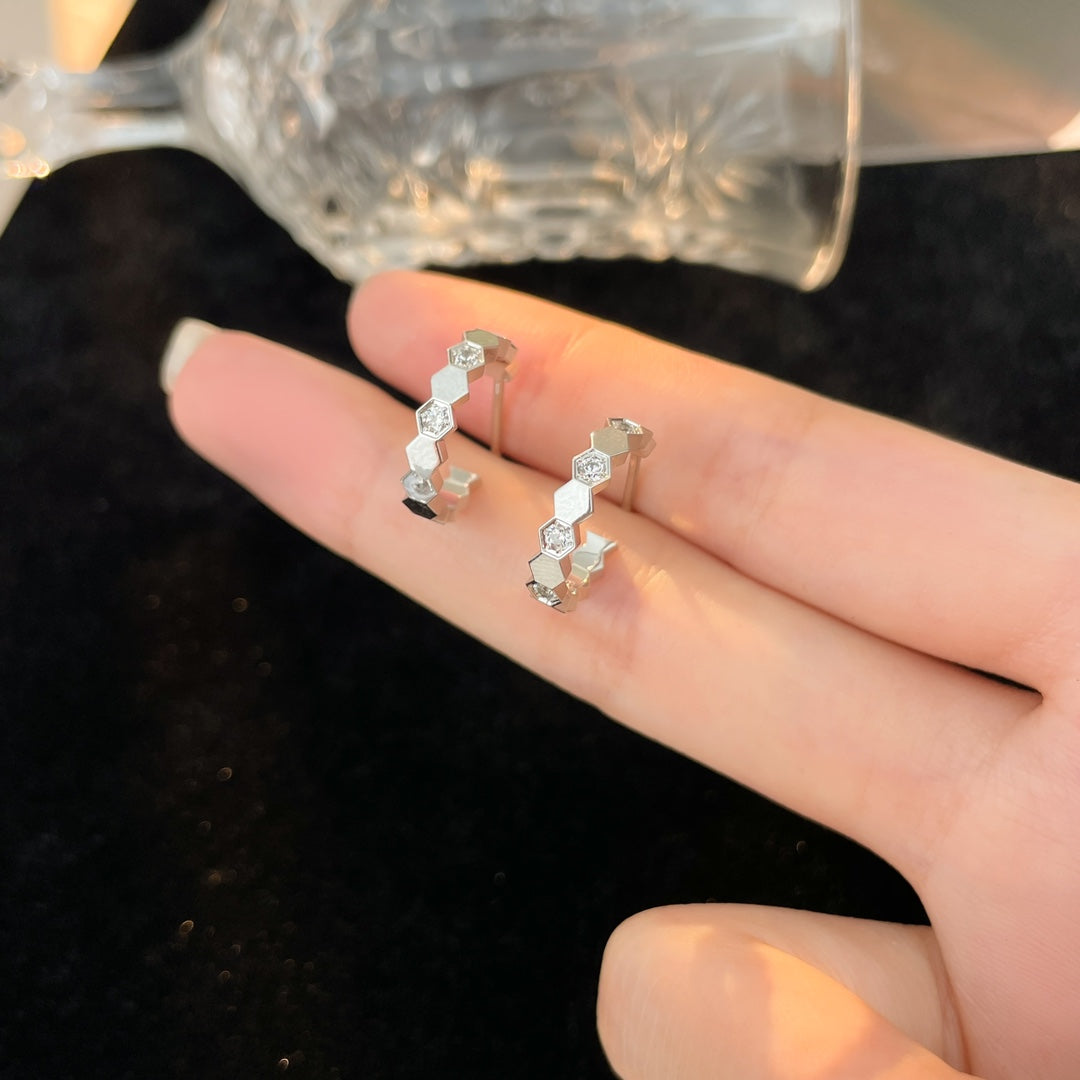 [Eternal Jewelry]BEE LOVE DIAMOND HOOP EARRINGS
