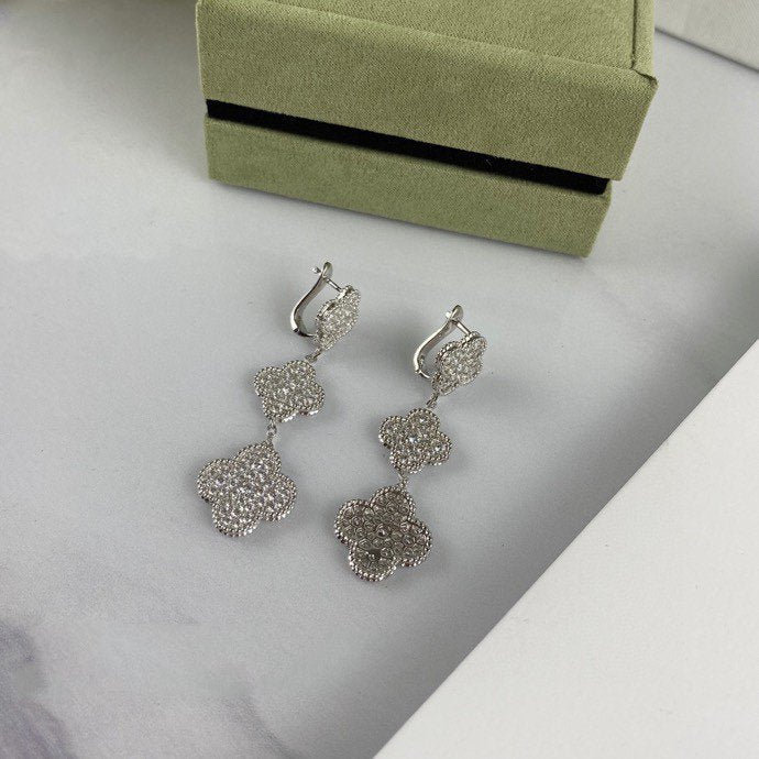 [Eternal Jewelry]CLOVER 3 MOTIF DIAMOND SILVER DROP EARRINGS