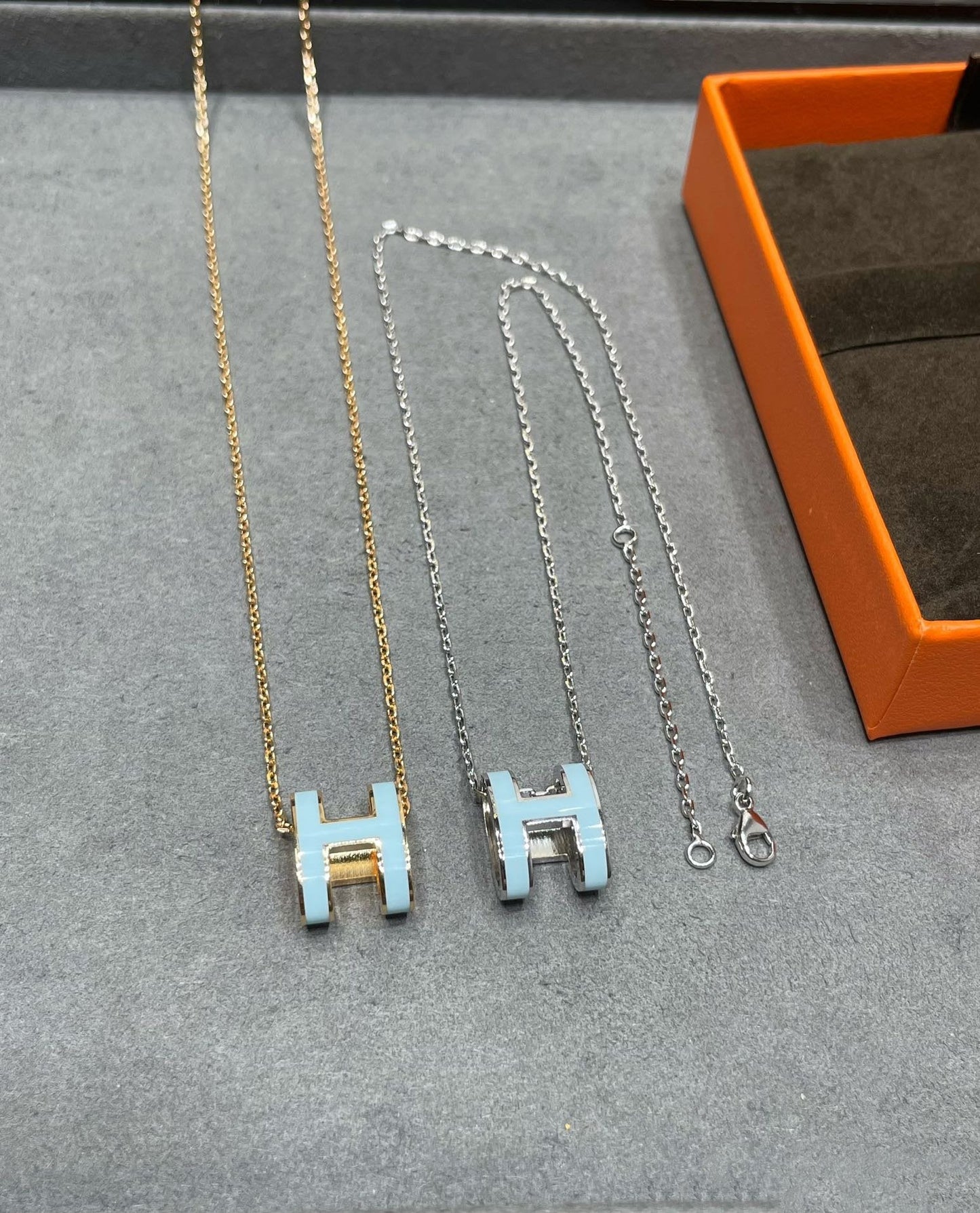 [Eternal Jewelry]POP H SKY BLUE NECKLACE