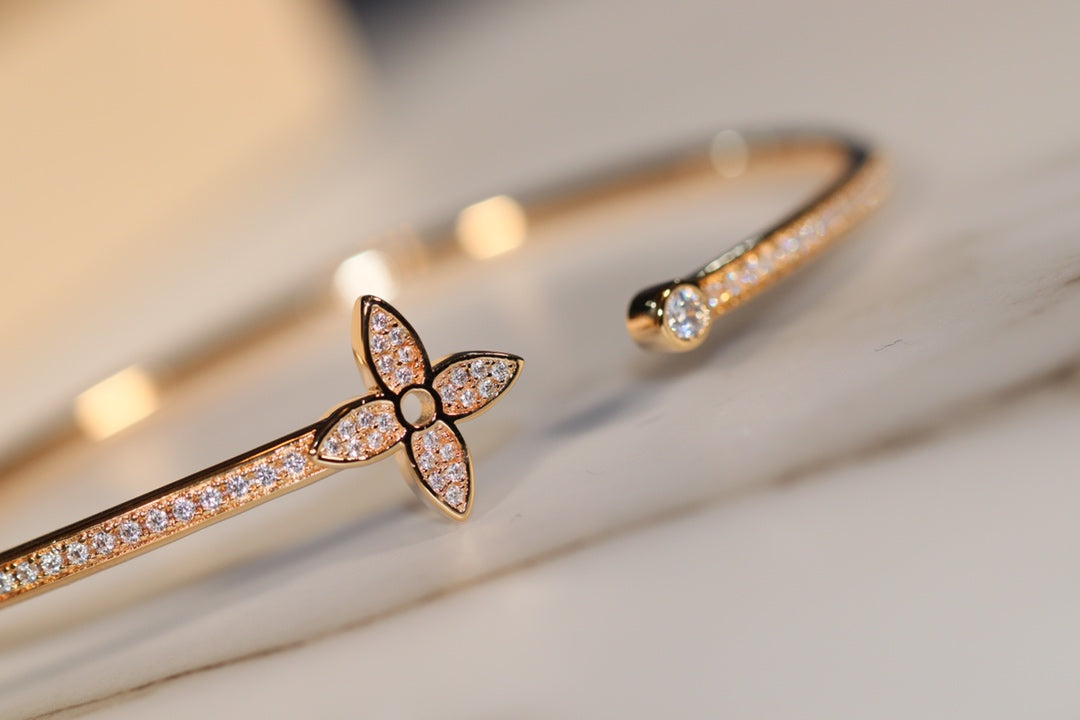 [Eternal Jewelry]IDYLLE GOLD OPEN BRACELET DIAMOND PAVED