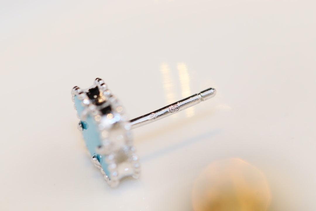 [Eternal Jewelry]CLOVER MINI TURQUOISE SILVER STUD EARRINGS