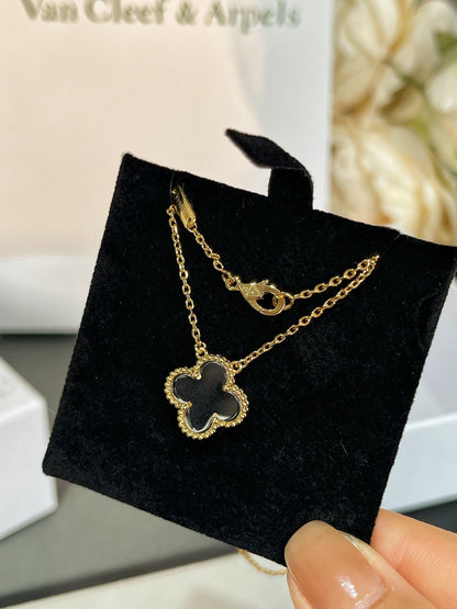 [Eternal Jewelry]CLOVER ROCK CRYSTAL ROSE GOLD NECKLACE