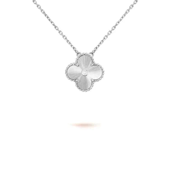 [Eternal Jewelry]CLOVER  15MM DIAMOND LASER NECKLACE SILVER