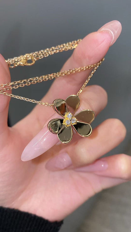 [Eternal Jewelry]FRIVOLE GOLD FLOWER NECKLACE2