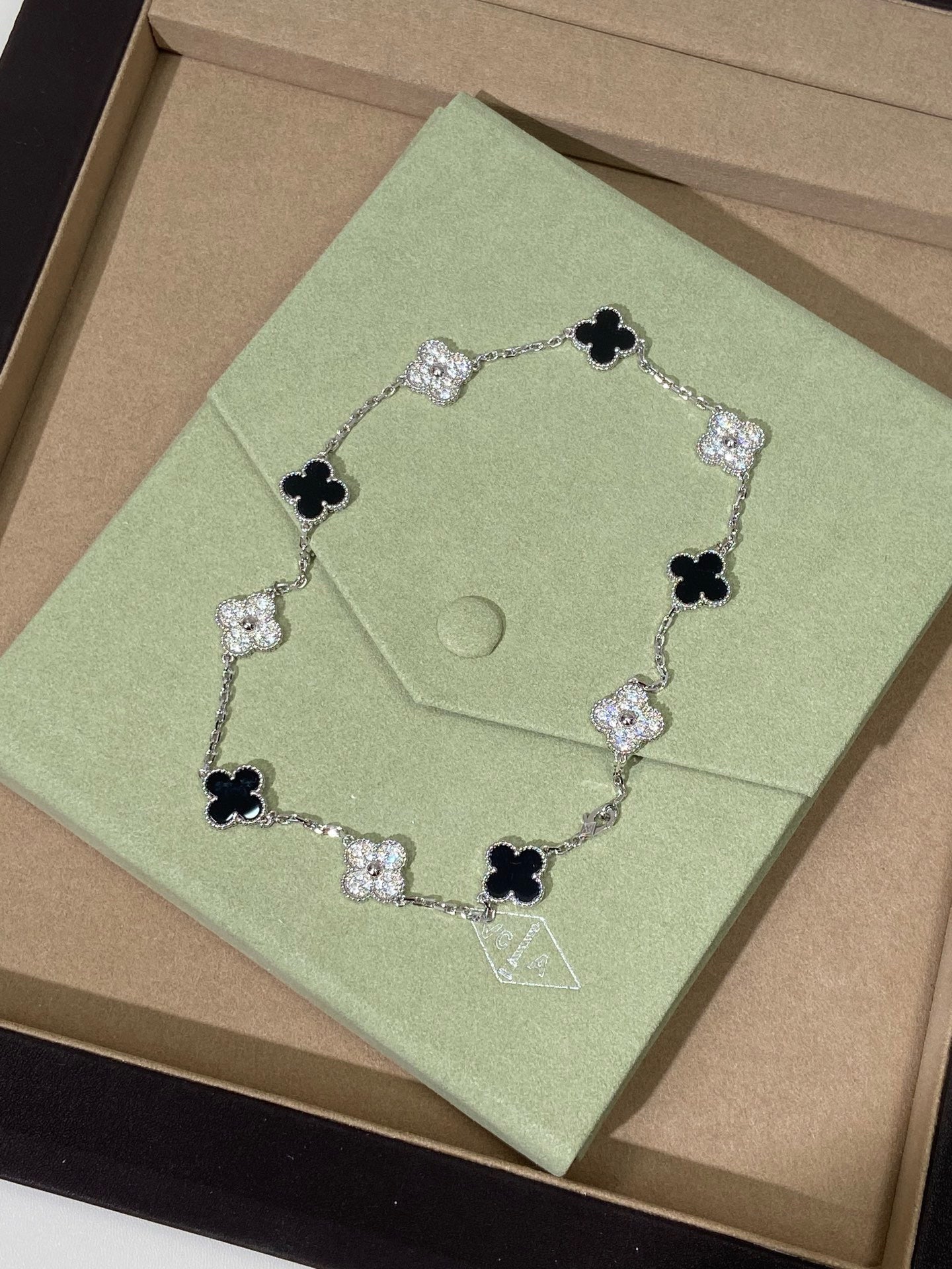 [Eternal Jewellery] Four-Leaf Clover Ten Elements Panda Diamond Silver Necklace