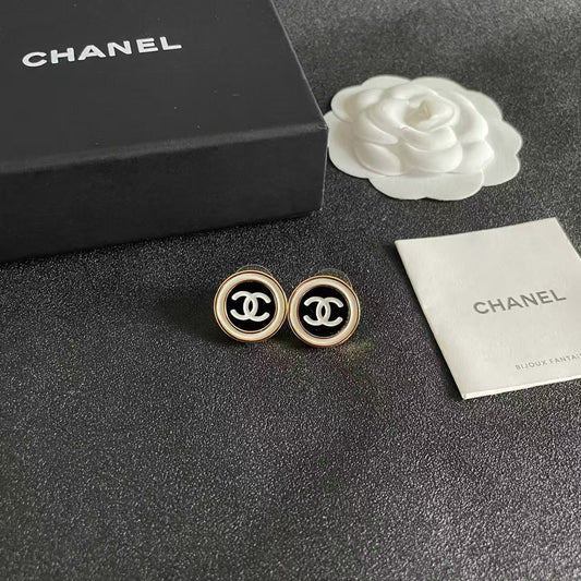[Eternal Jewelry]Classic Double C Stud Earrings