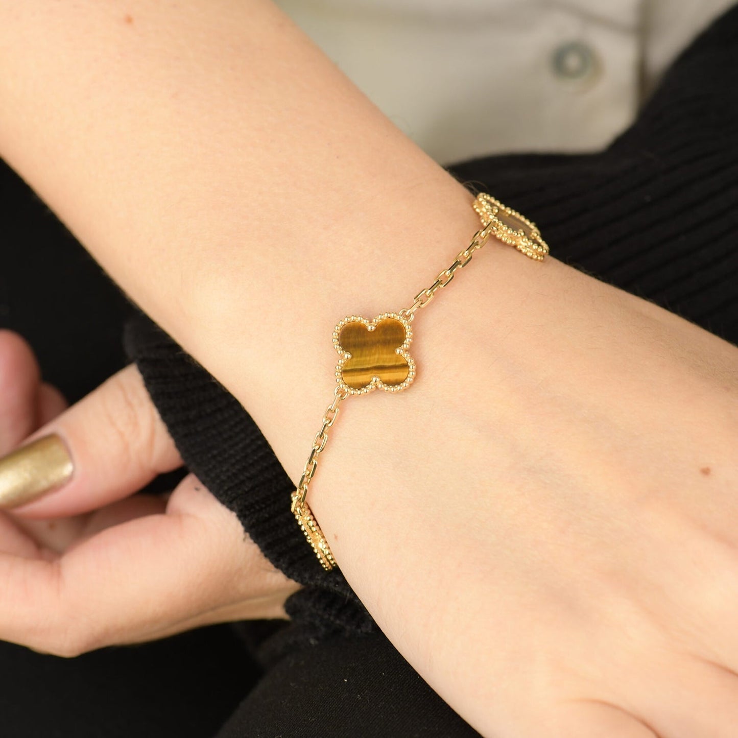 [Eternal Jewelry]CLOVER  5 MOTIFS TIGER EYE BRACELET