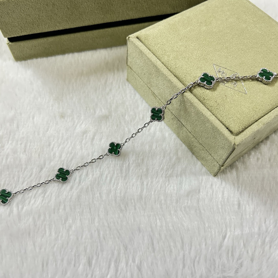 [Eternal Jewelry]CLOVER 6 MOTIF MALACHITE BRACELET