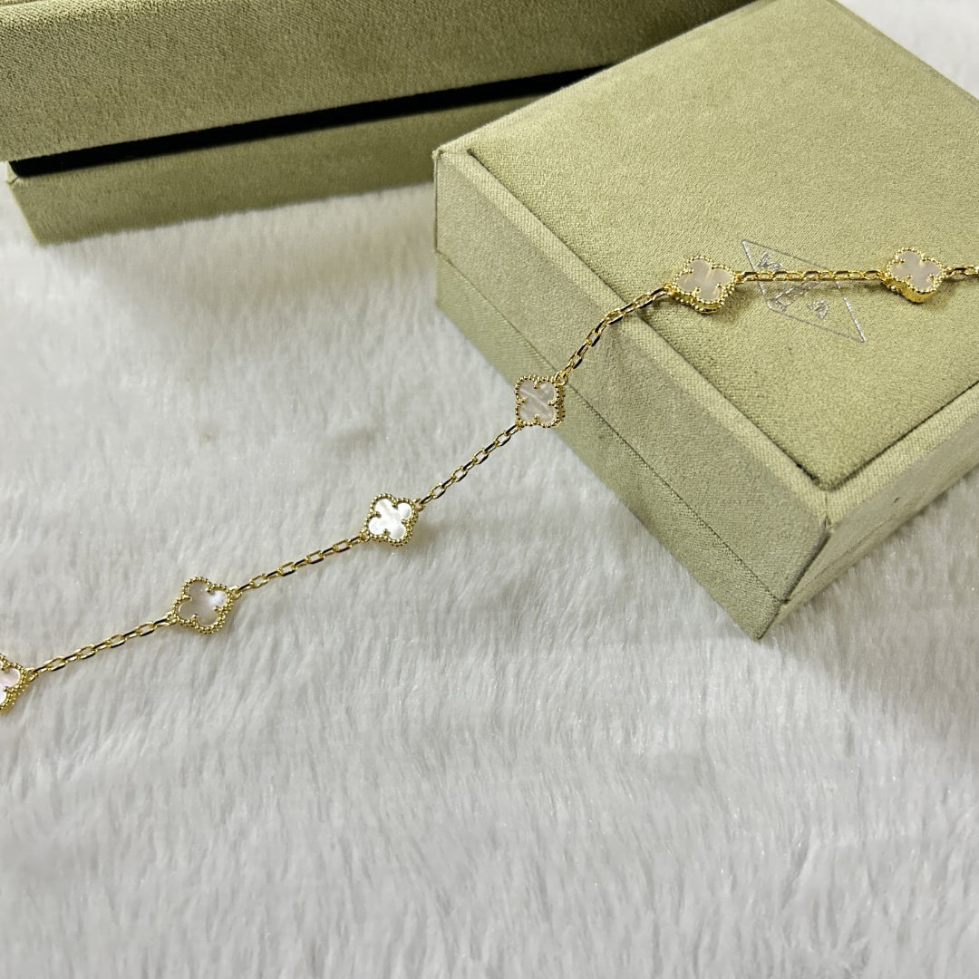 [Eternal Jewelry]CLOVER 6 MOTIF WHITE MOP BRACELET