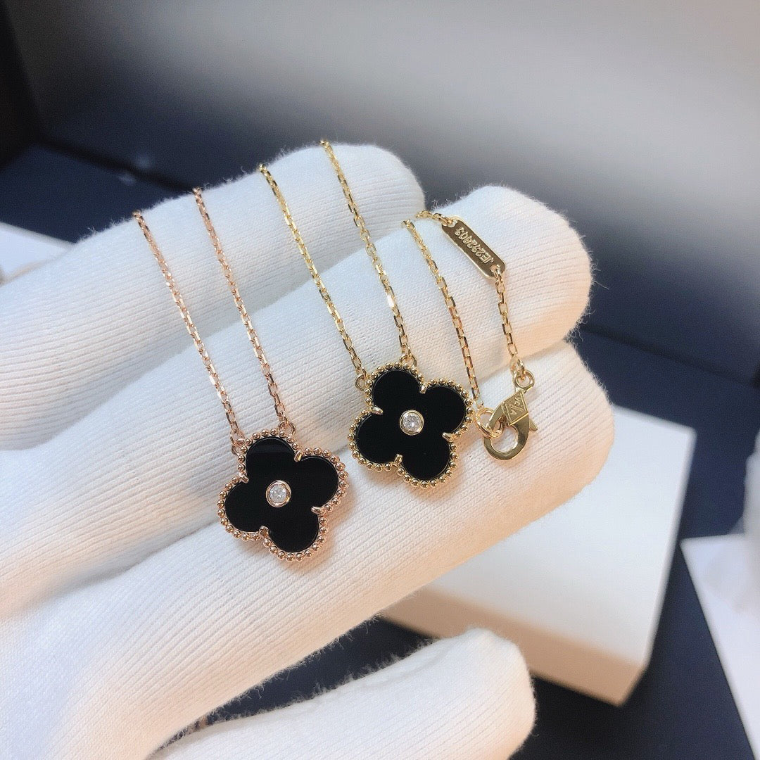 [Eternal Jewelry]CLOVER 15MM DIAMOND ONYX NECKLACE