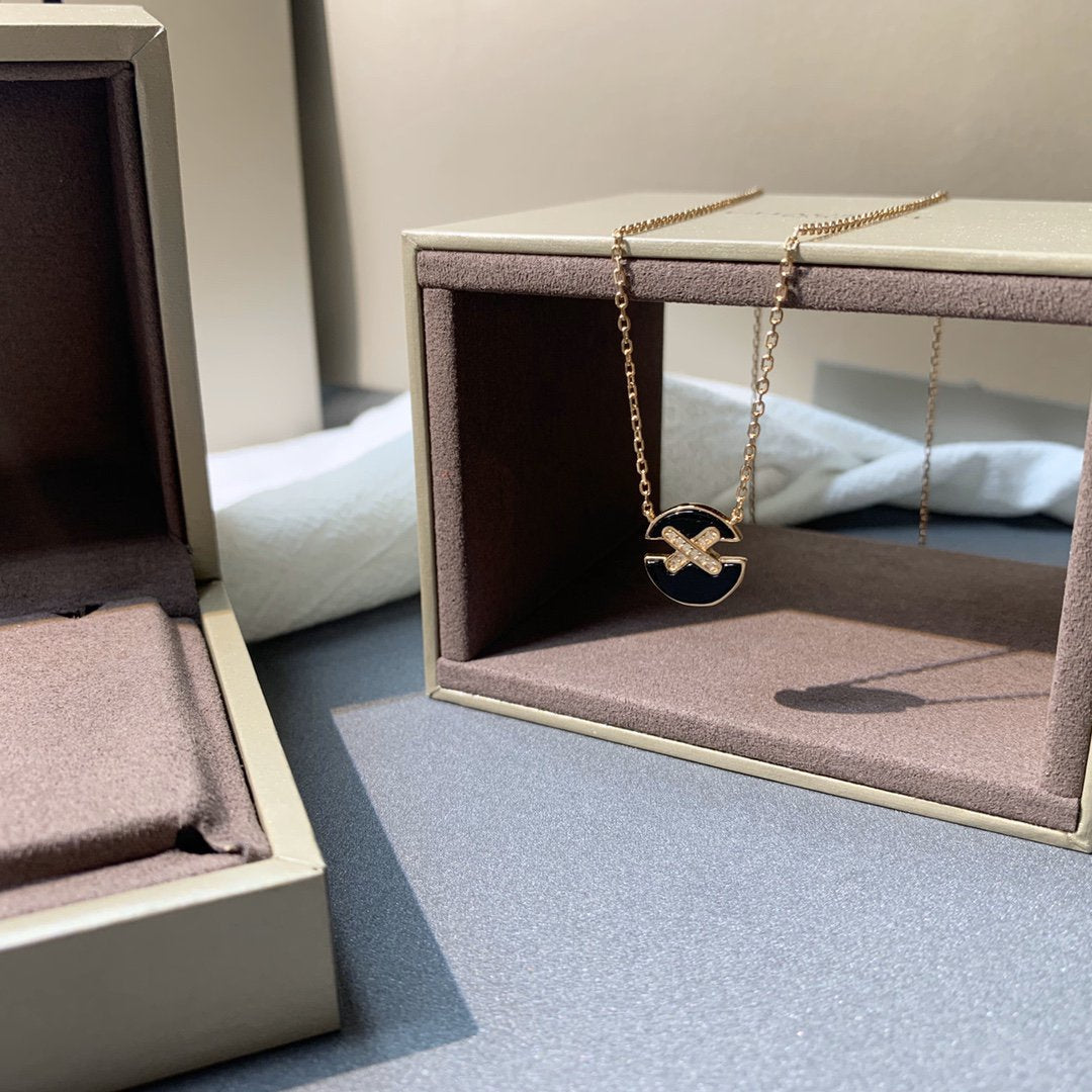 [Eternal Jewelry]JEUX DE PINK GOLD DIAMOND NECKLACE