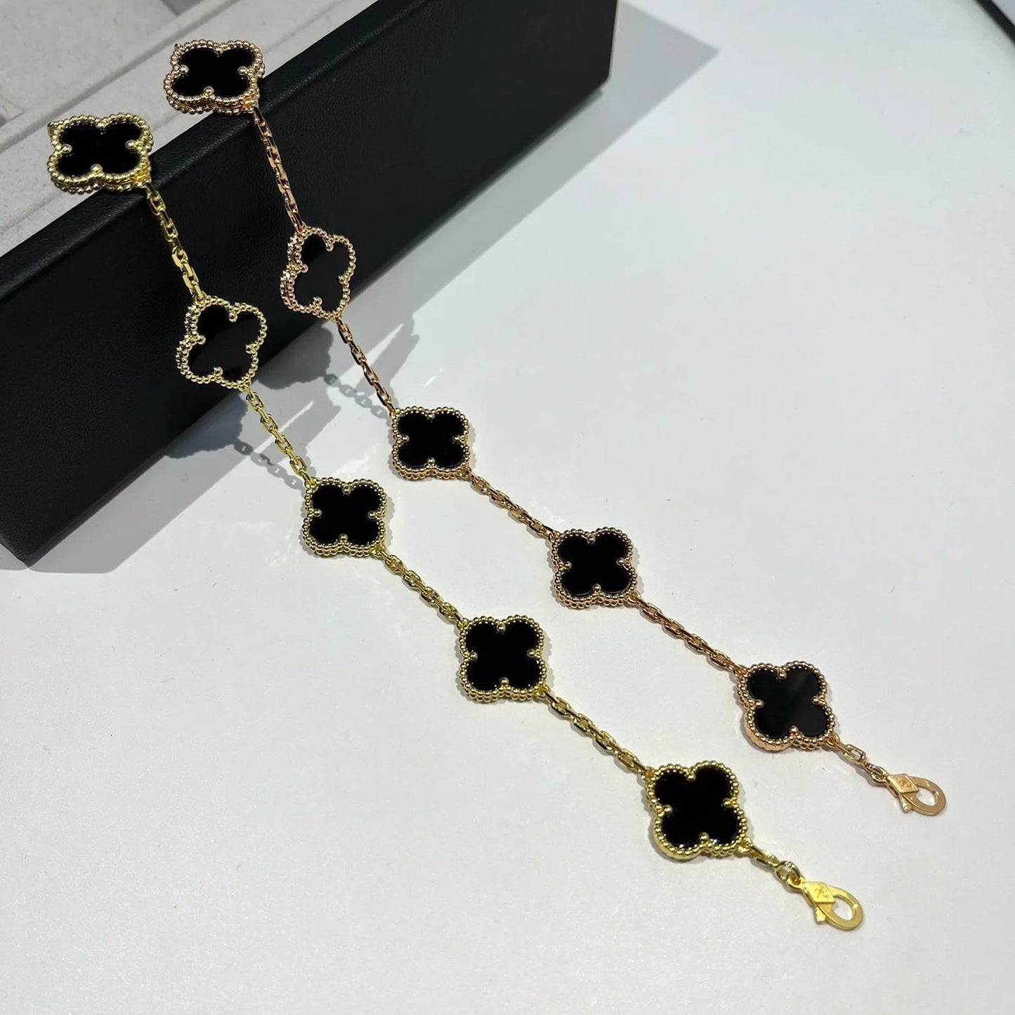 [Eternal Jewelry]CLOVER  5 MOTIFS BLACK ONYX BRACELET