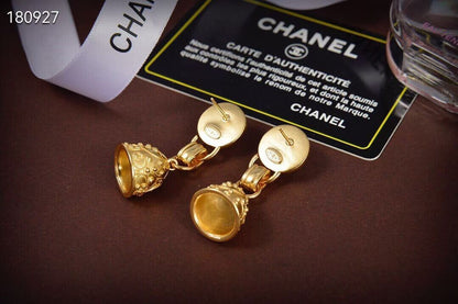 [Eternal Jewelry]Golden Chanel stud earrings