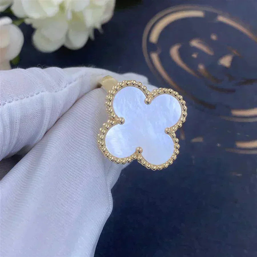 [Eternal Jewelry]CLOVER WHITE MOP RING