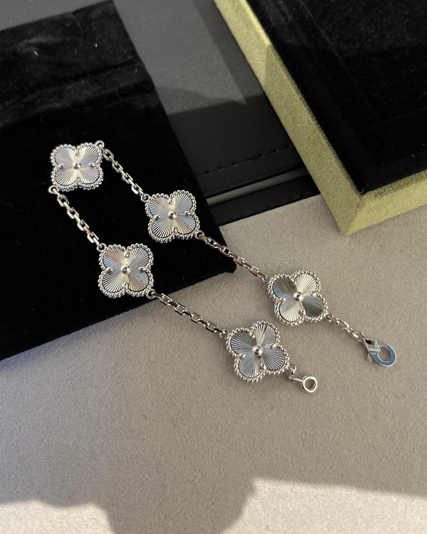 [Eternal Jewelry]CLOVER SILVER 5 MOTIFS BRACELET